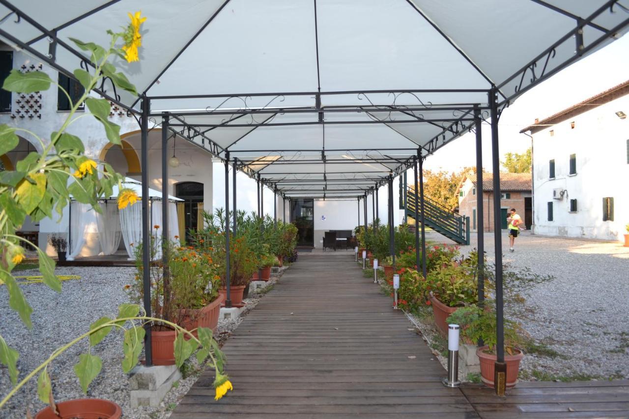Hotel Riviera Ristorante La Briciola Novellara Eksteriør billede