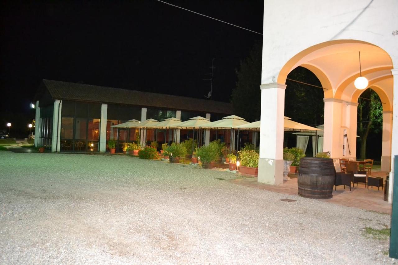 Hotel Riviera Ristorante La Briciola Novellara Eksteriør billede